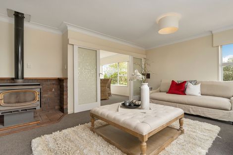 Photo of property in 10 Bendale Place, Papatoetoe, Auckland, 2025