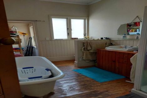 Photo of property in 106 Calliope Road, Stanley Point, Auckland, 0624