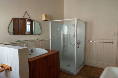 Photo of property in 106 Calliope Road, Stanley Point, Auckland, 0624