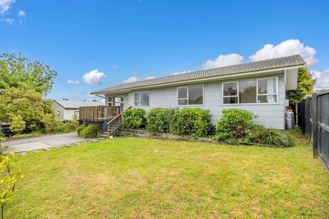 Photo of property in 138 Moire Road, West Harbour, Auckland, 0618