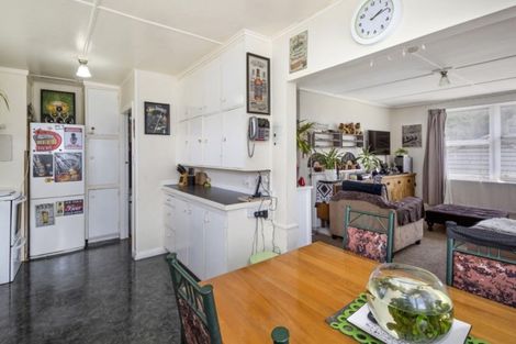 Photo of property in 10 Thompson Terrace, Toi Toi, Nelson, 7010