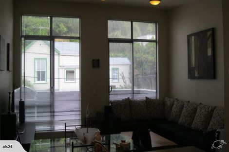 Photo of property in 9/7 Hanson Street, Mount Cook, Wellington, 6021