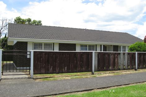 Photo of property in 96 Taylor Road, Mangere Bridge, Auckland, 2022