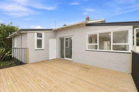 Photo of property in 77 Cornfoot Street, Castlecliff, Whanganui, 4501