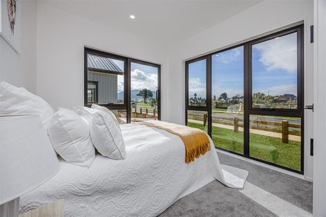 Photo of property in 8 Arahi Road, Clevedon, 2582