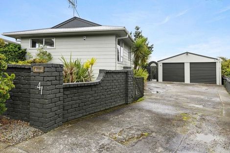Photo of property in 41 Outram Grove, Kelson, Lower Hutt, 5010