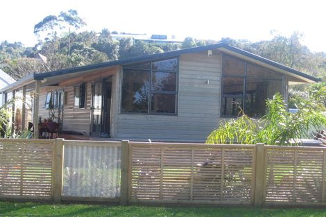 Photo of property in 15 Parkland Place, Whitianga, 3510