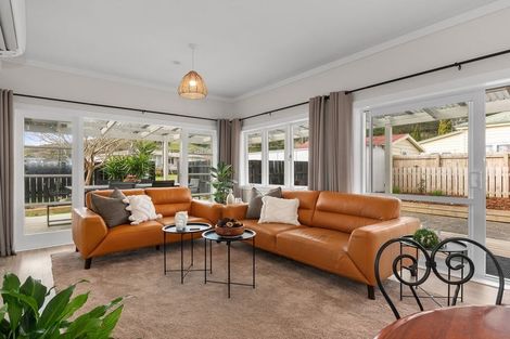 Photo of property in 5 Jordan Street, Hikurangi, 0114