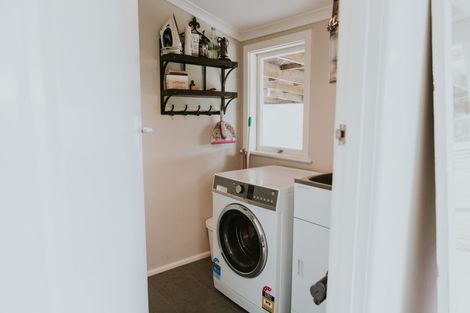 Photo of property in 1001 State Highway 2, Eskdale, Napier, 4182