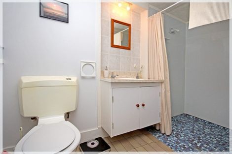 Photo of property in 39 Shortt Street, Foxton Beach, Foxton, 4815