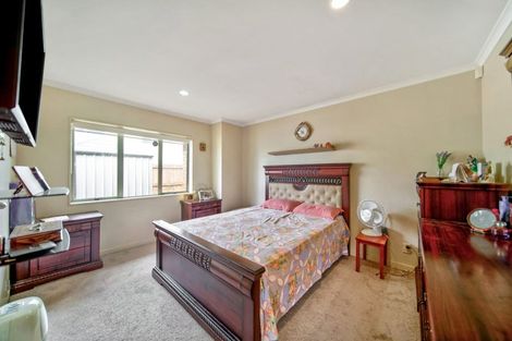 Photo of property in 14 Brunswick Rise, Mangere, Auckland, 2022