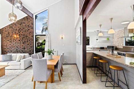 Photo of property in 9 Wilfred Street, St Andrews, Hamilton, 3200