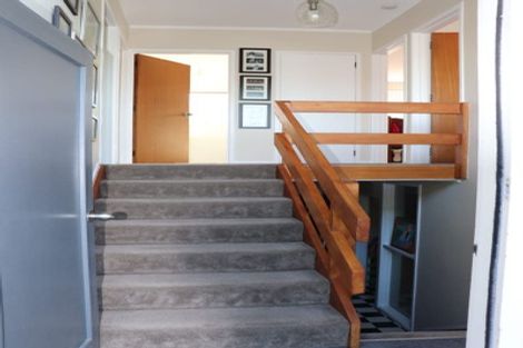 Photo of property in 2/47 Braemar Road, Rothesay Bay, Auckland, 0630