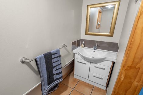 Photo of property in 38 John Downs Drive, Browns Bay, Auckland, 0630