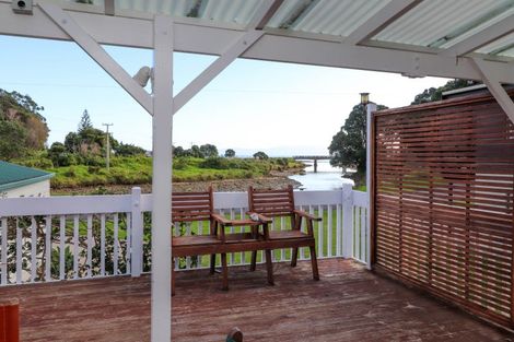 Photo of property in 9 Te Mata Creek Road, Te Mata, Thames, 3575