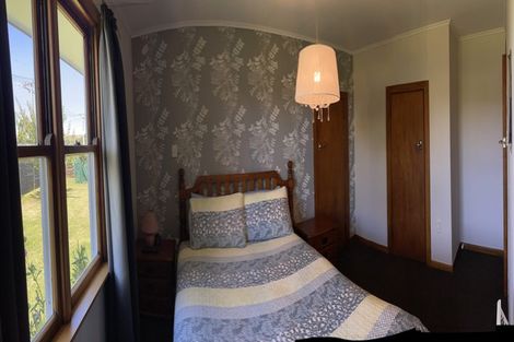 Photo of property in 45 De Lautour Road, Inner Kaiti, Gisborne, 4010