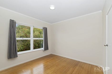 Photo of property in 2/6 Corunna Road, Milford, Auckland, 0620