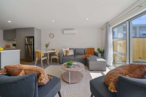 Photo of property in 1117b High Street, Taita, Lower Hutt, 5011