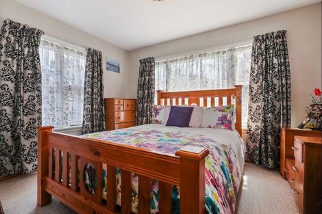 Photo of property in 25 Lyndhurst Crescent, Aranui, Christchurch, 8061