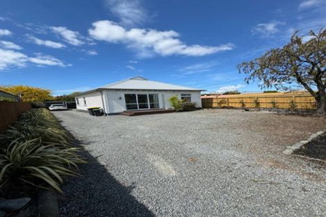 Photo of property in 140 Hills Road, Edgeware, Christchurch, 8013