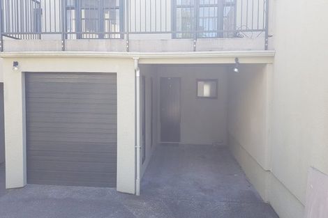 Photo of property in 8/3 Orwell Road, Greenhithe, Auckland, 0632