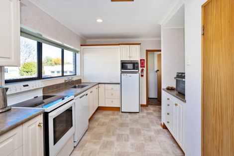 Photo of property in 24 Palmer Street, Grasmere, Invercargill, 9810