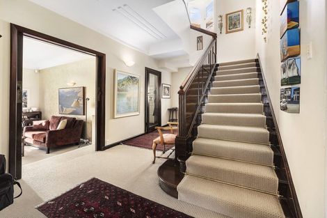 Photo of property in 11 Kinross Street, Kelburn, Wellington, 6012