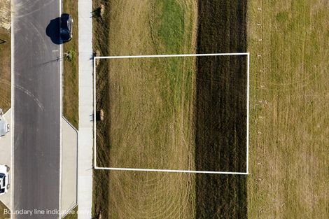 Photo of property in 51 Avalon Station Drive, Wanaka, 9305