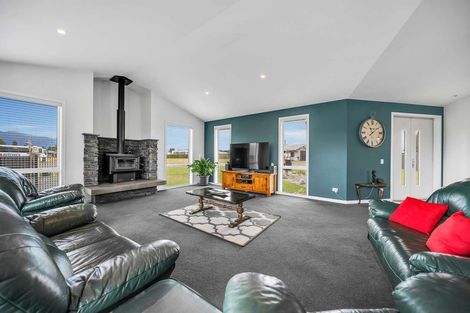 Photo of property in 81 Orbell Crescent, Te Anau, 9679