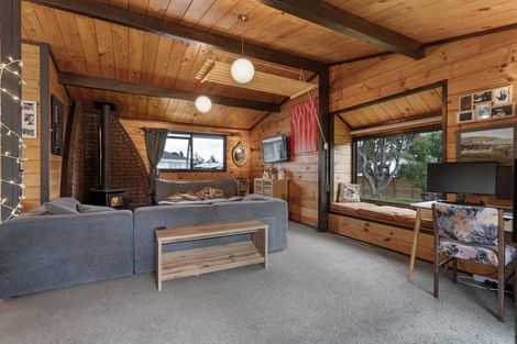 Photo of property in 7 Deller Drive, Carterton, 5713