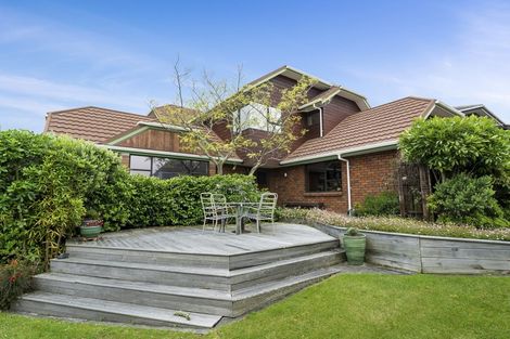 Photo of property in 25 Halladale Road, Papakowhai, Porirua, 5024