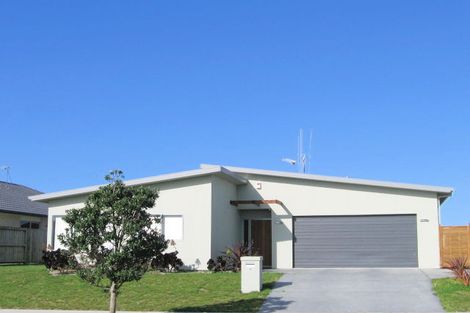 Photo of property in 5 Sarah Place, Papamoa Beach, Papamoa, 3118