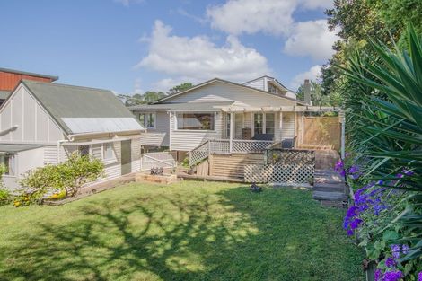 Photo of property in 24 Lewis Street, Blockhouse Bay, Auckland, 0600