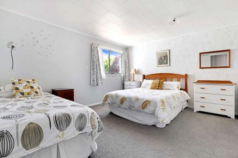 Photo of property in 41 Roretana Drive, Athenree, Katikati, 3177