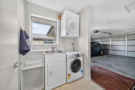 Photo of property in 42 Brockelbank Drive, Kaiapoi, 7630