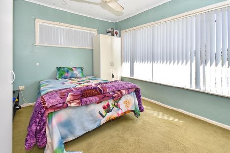 Photo of property in 76 Mclean Avenue, Papatoetoe, Auckland, 2025