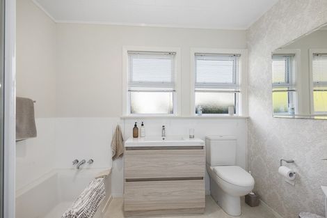 Photo of property in 68 Peel Place, Wainuiomata, Lower Hutt, 5014