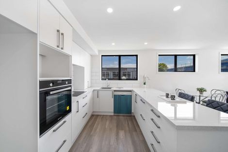 Photo of property in 5a Church Street, Mosgiel, 9024