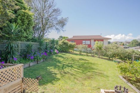 Photo of property in 24 Lewis Street, Blockhouse Bay, Auckland, 0600