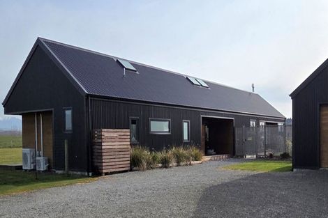 Photo of property in 48 Sherwood Road, Makikihi, Waimate, 7978