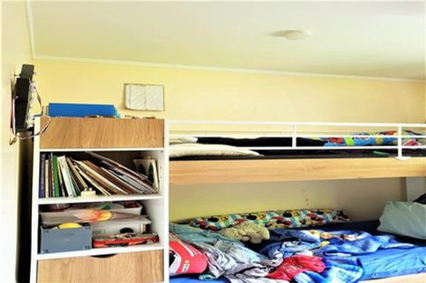 Photo of property in 8 Oldham Place, Browns Bay, Auckland, 0630