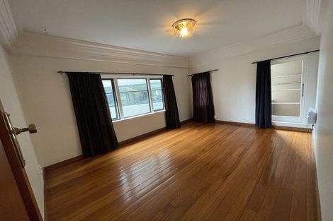 Photo of property in Westhaven Apartments, 11/127 Molesworth Street, Thorndon, Wellington, 6011