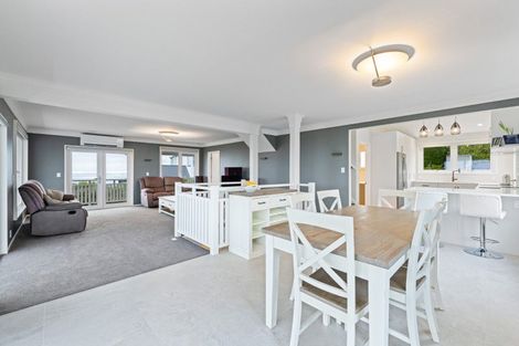 Photo of property in 10 Belleview Terrace, Mount Pleasant, Christchurch, 8081