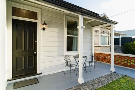 Photo of property in 25 Bathgate Street, South Dunedin, Dunedin, 9012