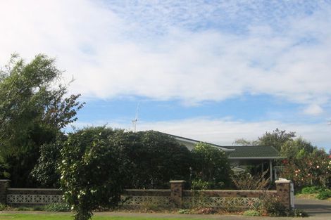 Photo of property in 23 Chippendale Crescent, Highbury, Palmerston North, 4412