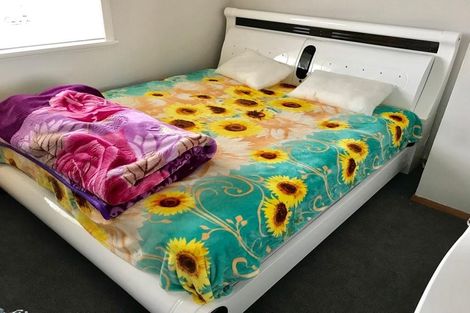 Photo of property in 66a Arimu Road, Papakura, 2110