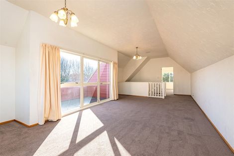 Photo of property in 12 Langham Place, Redwood, Christchurch, 8051