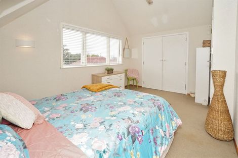 Photo of property in 30 Braid Road, St Andrews, Hamilton, 3200