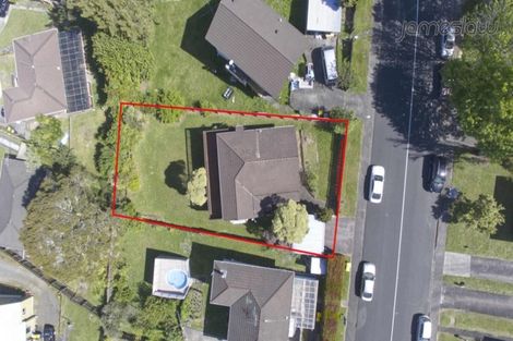 Photo of property in 88 Reynella Drive, Massey, Auckland, 0614