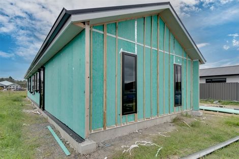 Photo of property in 7 Monowai Street, Poraiti, Napier, 4112